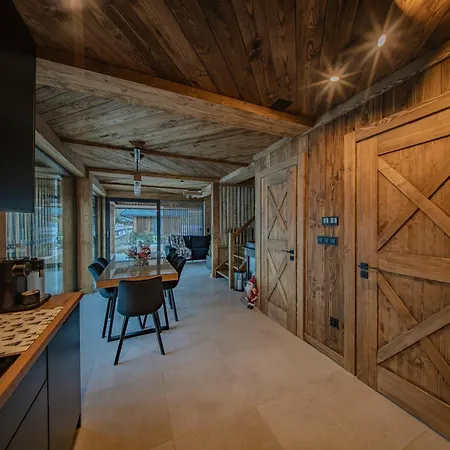 White Brook Luxury With Jacuzzi - Dolina Chocholowska - - Zakopane - Tatry Σαλέ