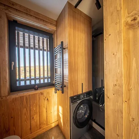 White Brook Luxury With Jacuzzi - Dolina Chocholowska - - Zakopane - Tatry Dağ evi *